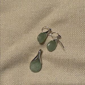 Elegant Silver and Green Jewelry Set